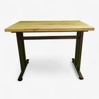 Mesa rectangular de comedor en pino