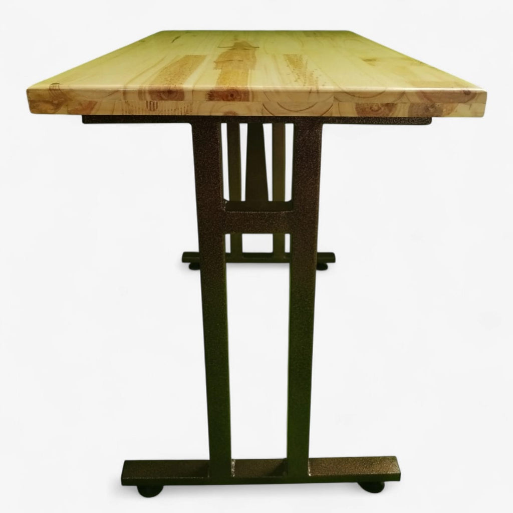 Mesa rectangular de comedor en pino