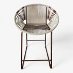 Silla flor de barra asiento cruzado