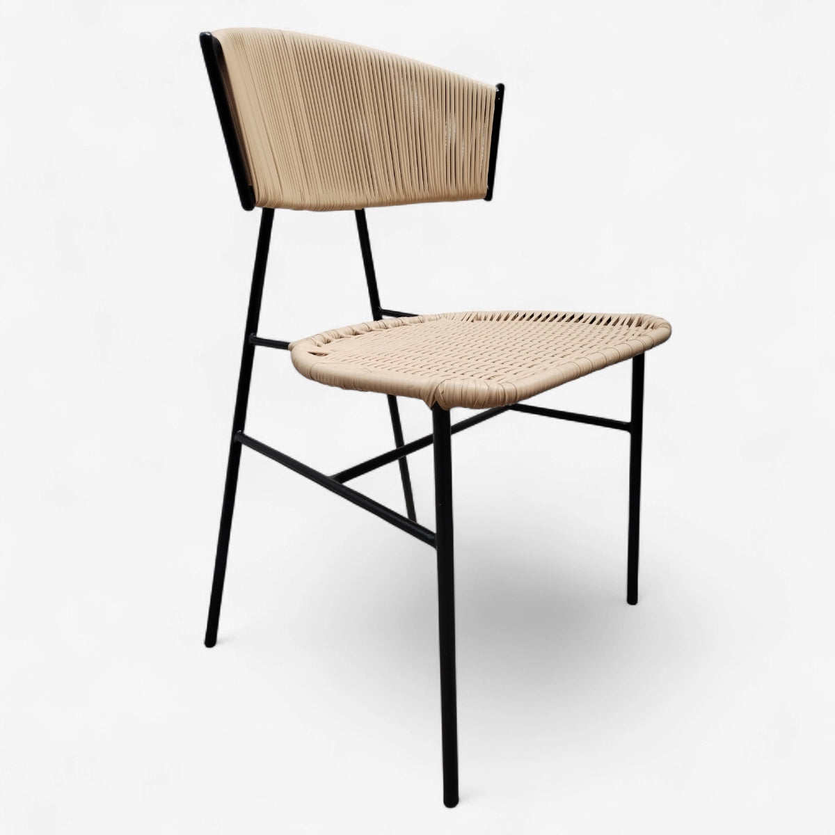 Silla medio beso  de comedor asiento tupido