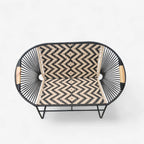 Sofa asiento y espaldar en rombo brazos de madera